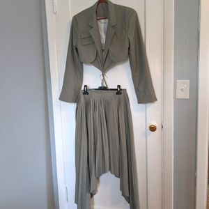 NWT Cedelar Paris Suit Set Size Medium